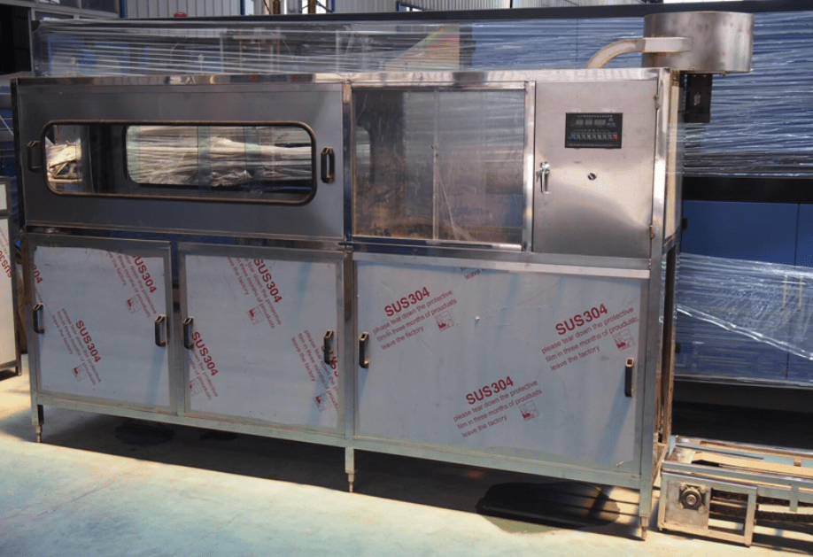 máquina llenadora de garrafones