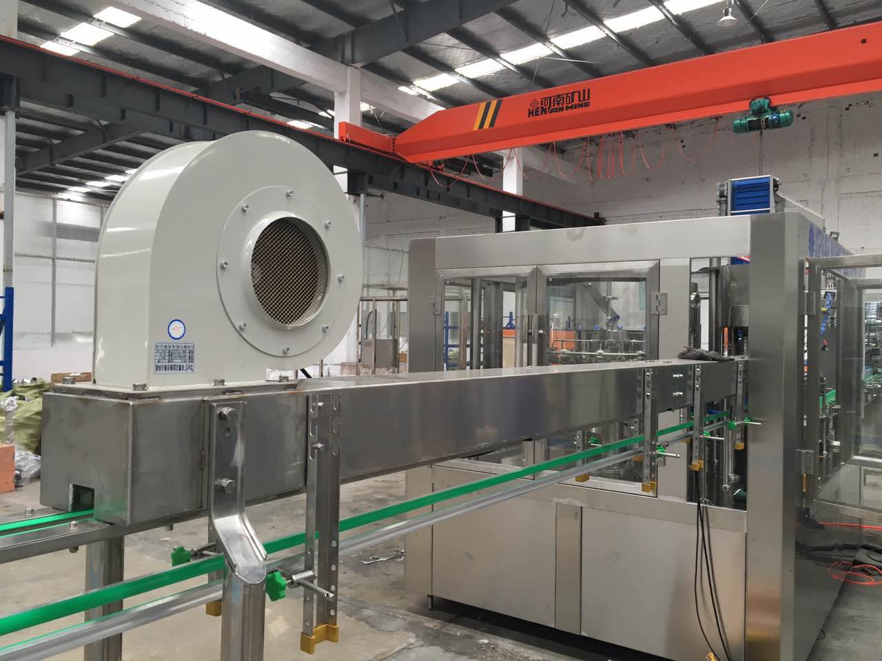 máquina de llenado de agua mineral 16-16-5