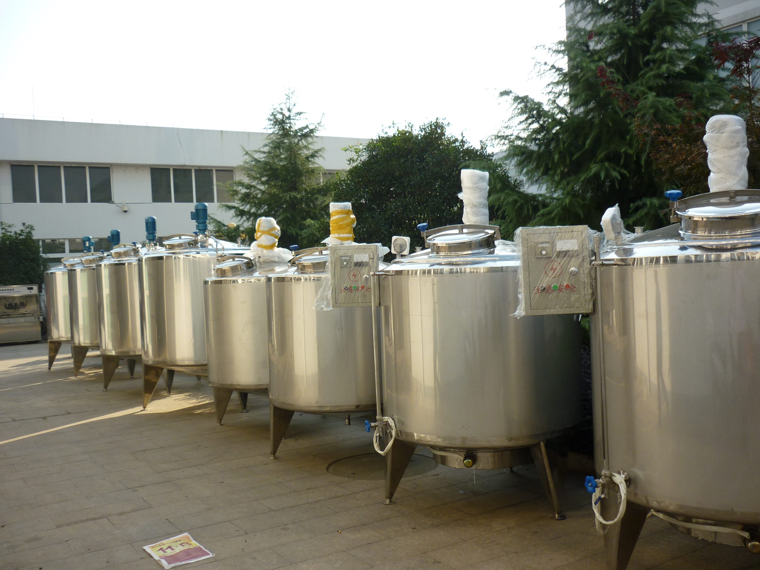 Tanque de mezclado con aislamiento térmico  