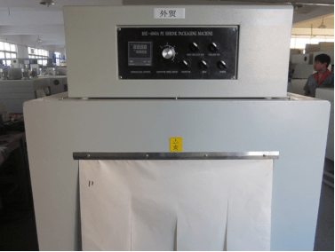 Envolvedora retractil semiautomática