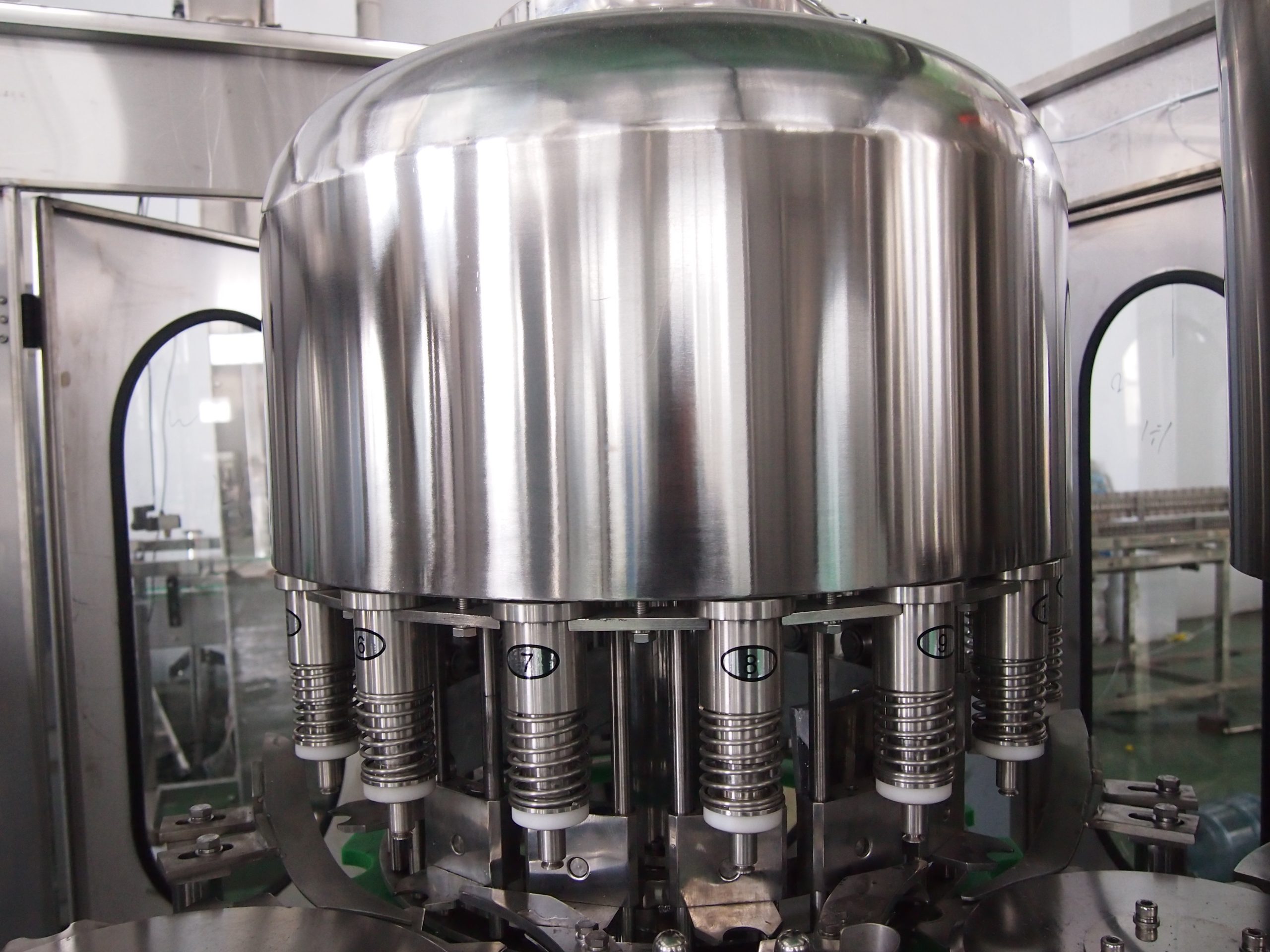 máquina automática 3 en 1 para agua mineral 4000 bph